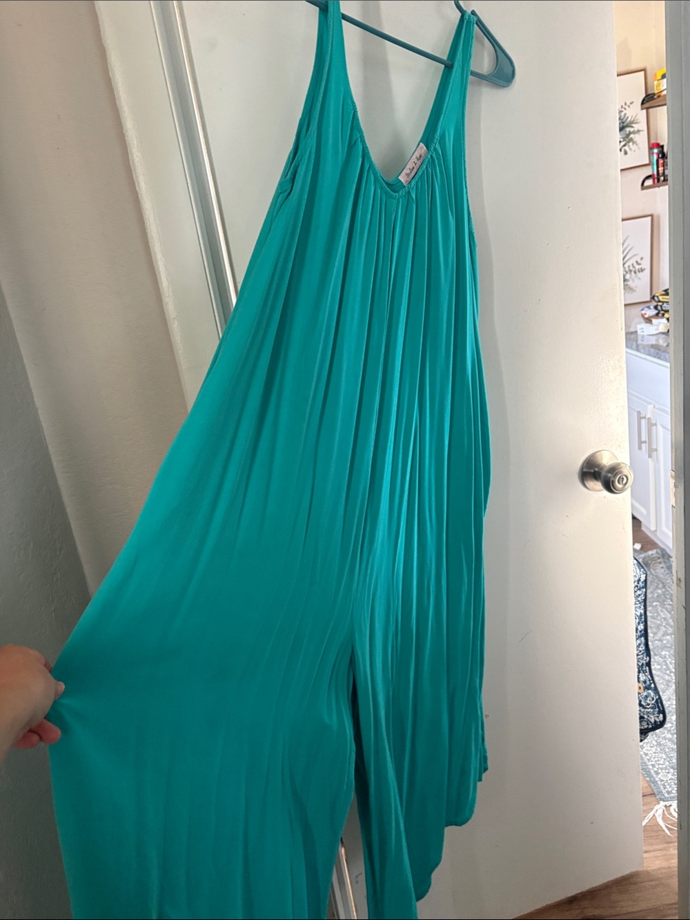 Sleeveless Teal V-Neck Wide-Leg Jumpsuit
